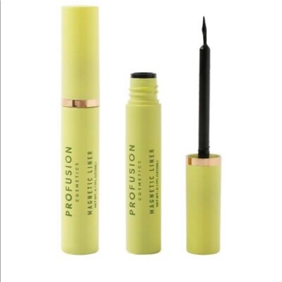 🧡NWT-3 pairs magnetic lashes - Picture 3 of 6